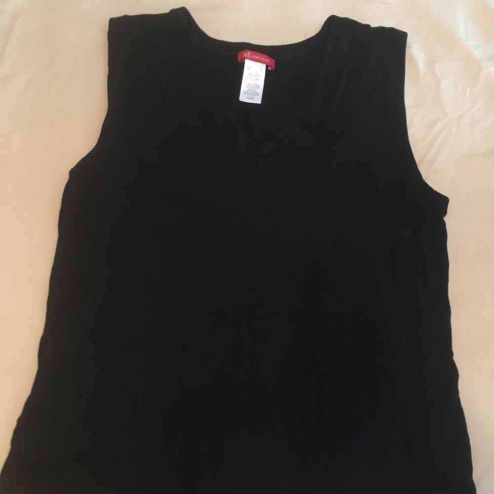 Anne Klein black top. US size Large